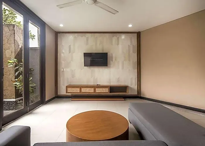 Hotel Canggu Reserve By Ini Vie Hospitality 4*